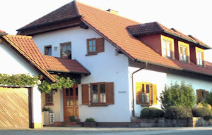 Kirchheim Scenes 19.jpg